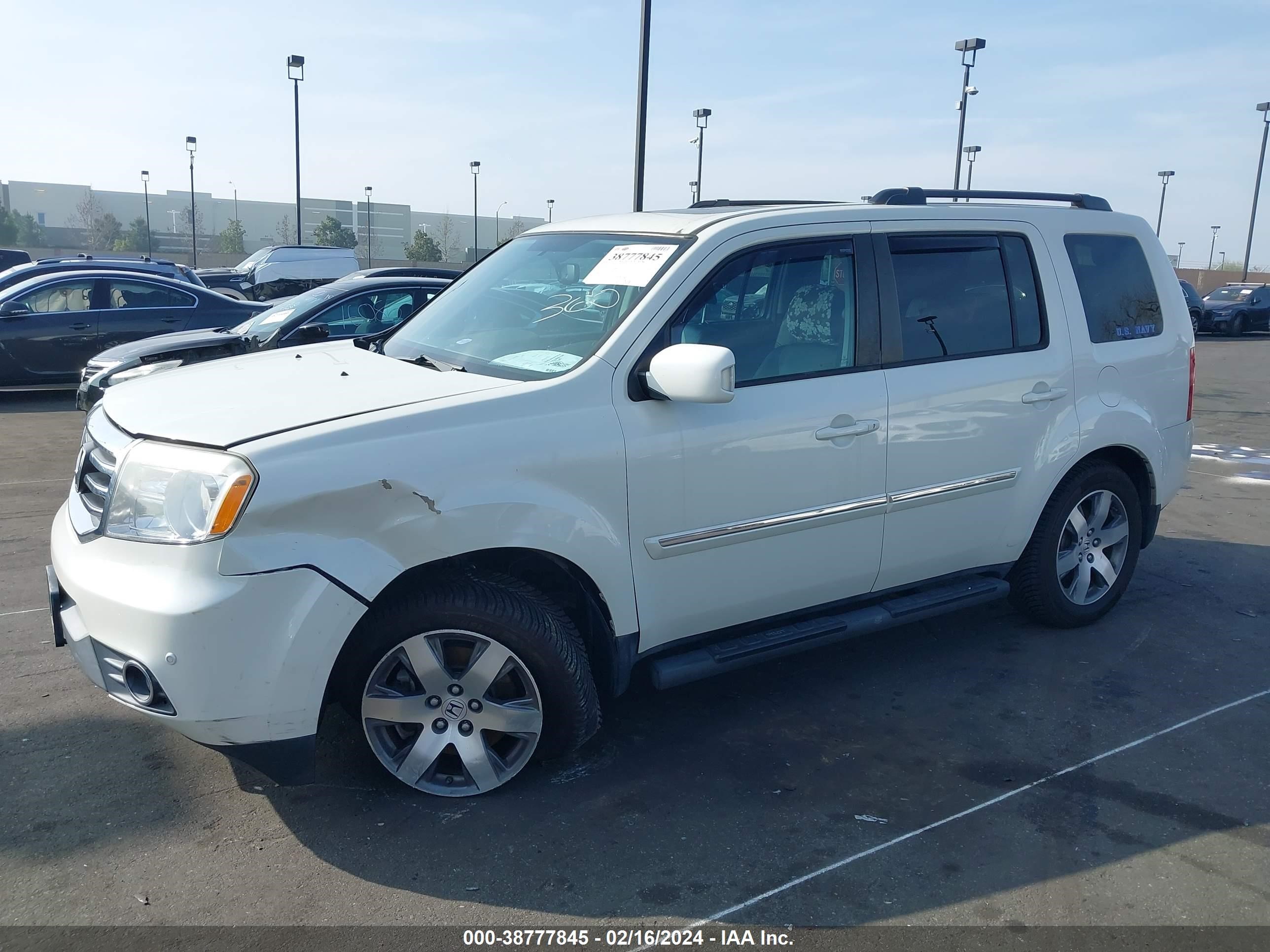 Photo 5 VIN: 5FNYF3H90EB028265 - HONDA PILOT 