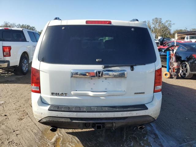 Photo 5 VIN: 5FNYF3H90FB027411 - HONDA PILOT TOUR 