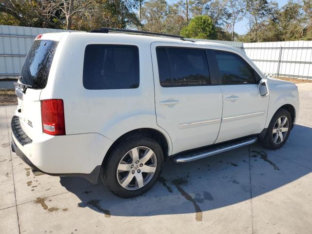 Photo 2 VIN: 5FNYF3H91EB001558 - HONDA PILOT TOUR 