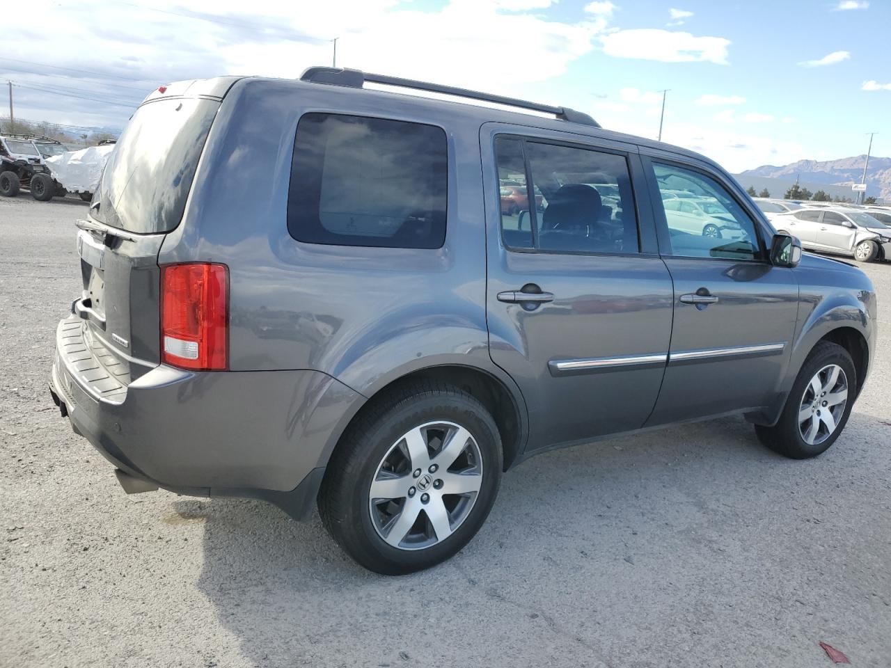 Photo 2 VIN: 5FNYF3H91EB024936 - HONDA PILOT 