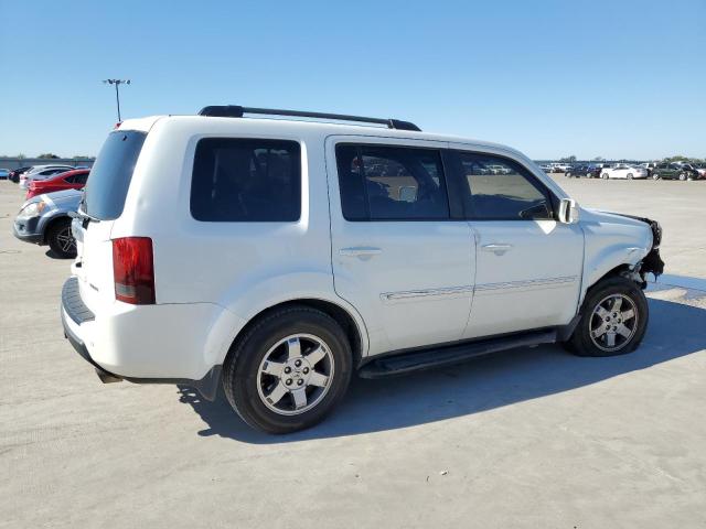 Photo 2 VIN: 5FNYF3H92BB020938 - HONDA PILOT TOUR 