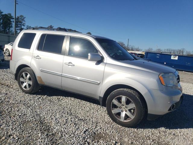 Photo 3 VIN: 5FNYF3H93CB005074 - HONDA PILOT TOUR 