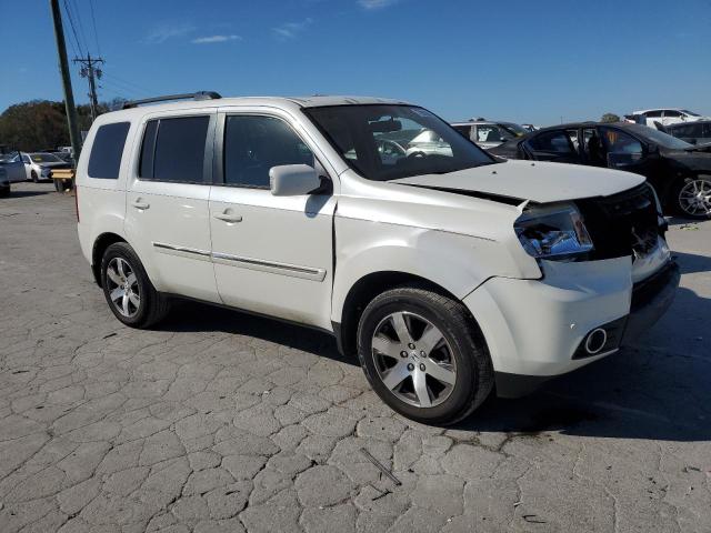 Photo 3 VIN: 5FNYF3H94FB023037 - HONDA PILOT TOUR 