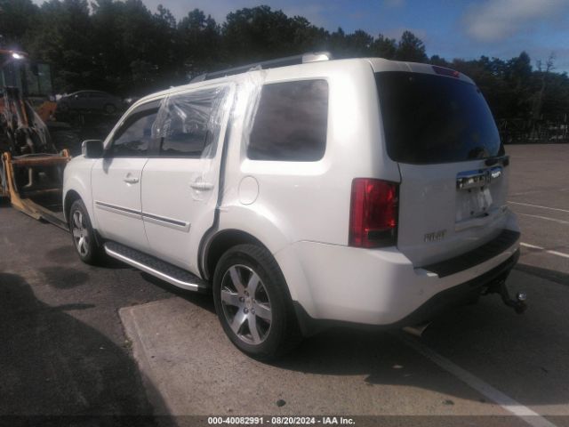 Photo 2 VIN: 5FNYF3H96FB022083 - HONDA PILOT TOUR 