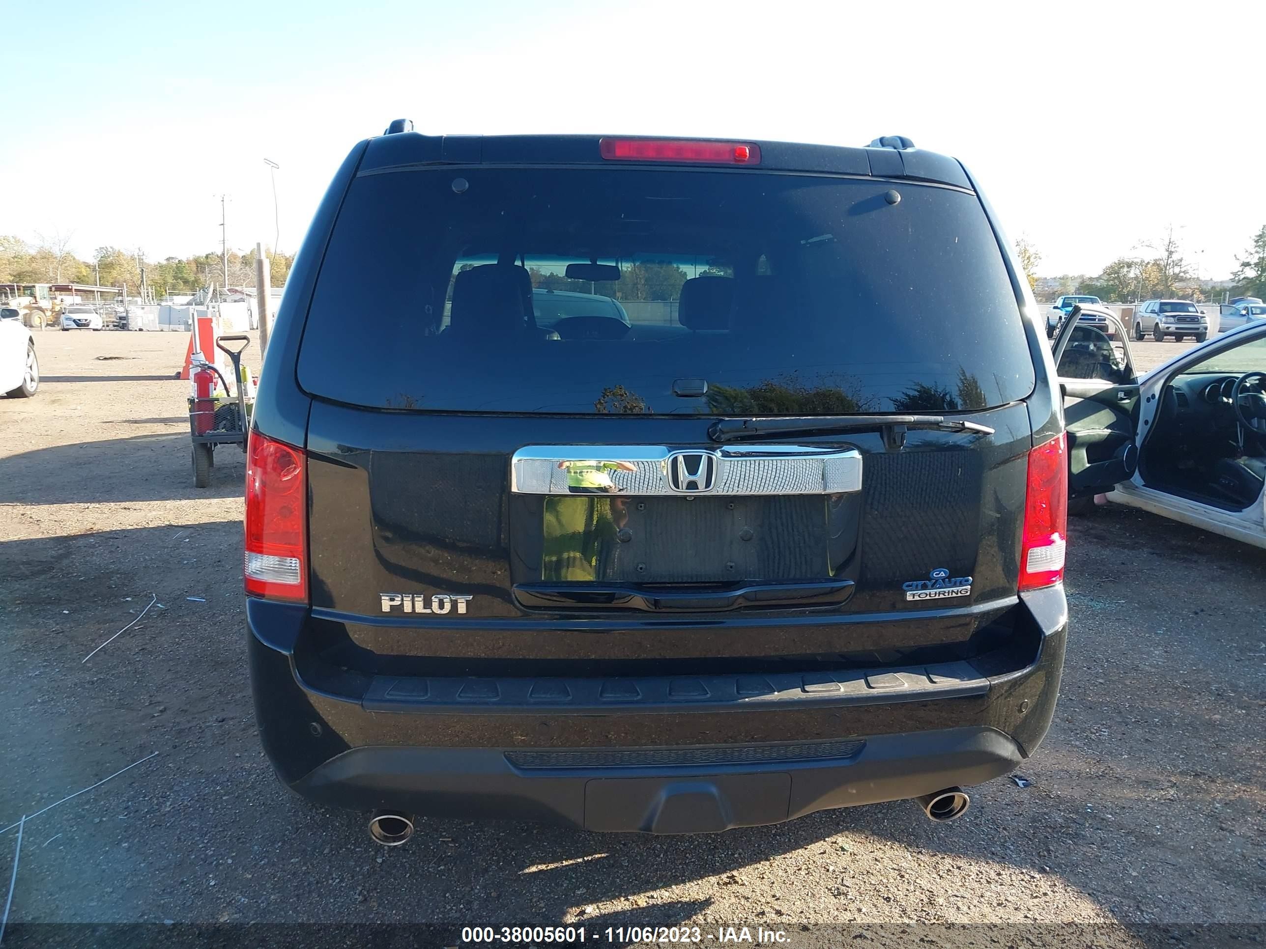 Photo 15 VIN: 5FNYF3H97CB035338 - HONDA PILOT 