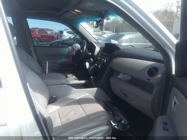 Photo 4 VIN: 5FNYF3H97FB002280 - HONDA PILOT 