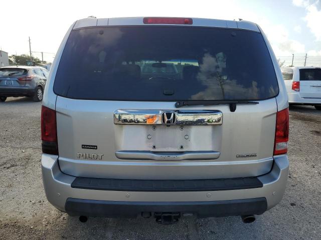 Photo 5 VIN: 5FNYF3H98AB007562 - HONDA PILOT TOUR 