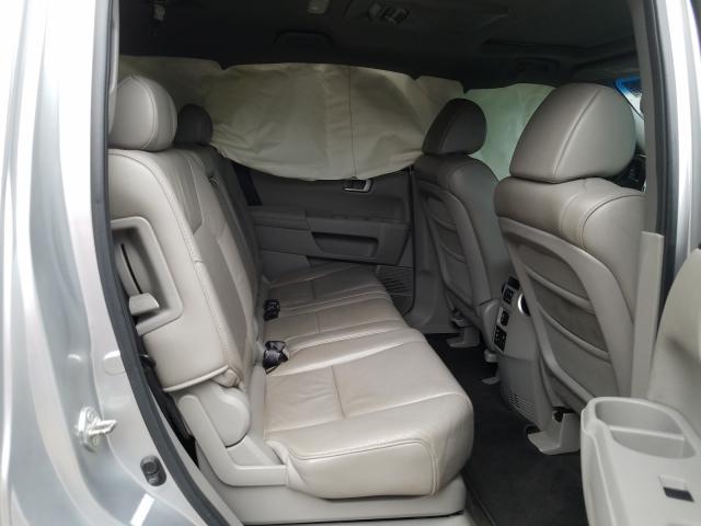 Photo 5 VIN: 5FNYF3H98AB010364 - HONDA PILOT TOUR 