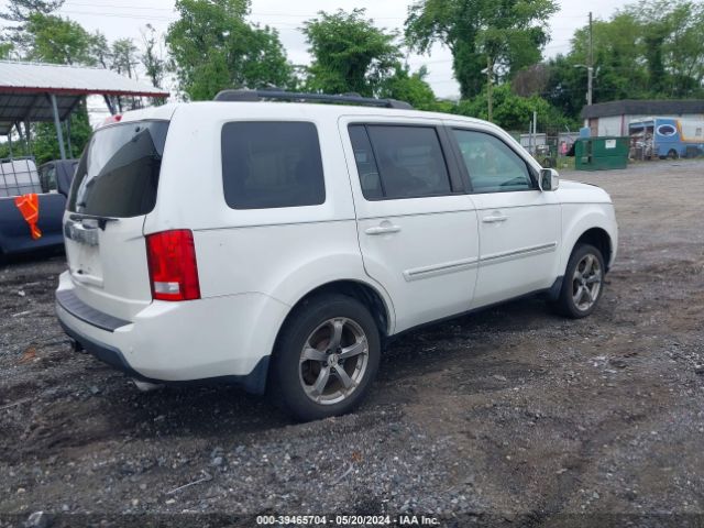 Photo 3 VIN: 5FNYF3H98BB056410 - HONDA PILOT 