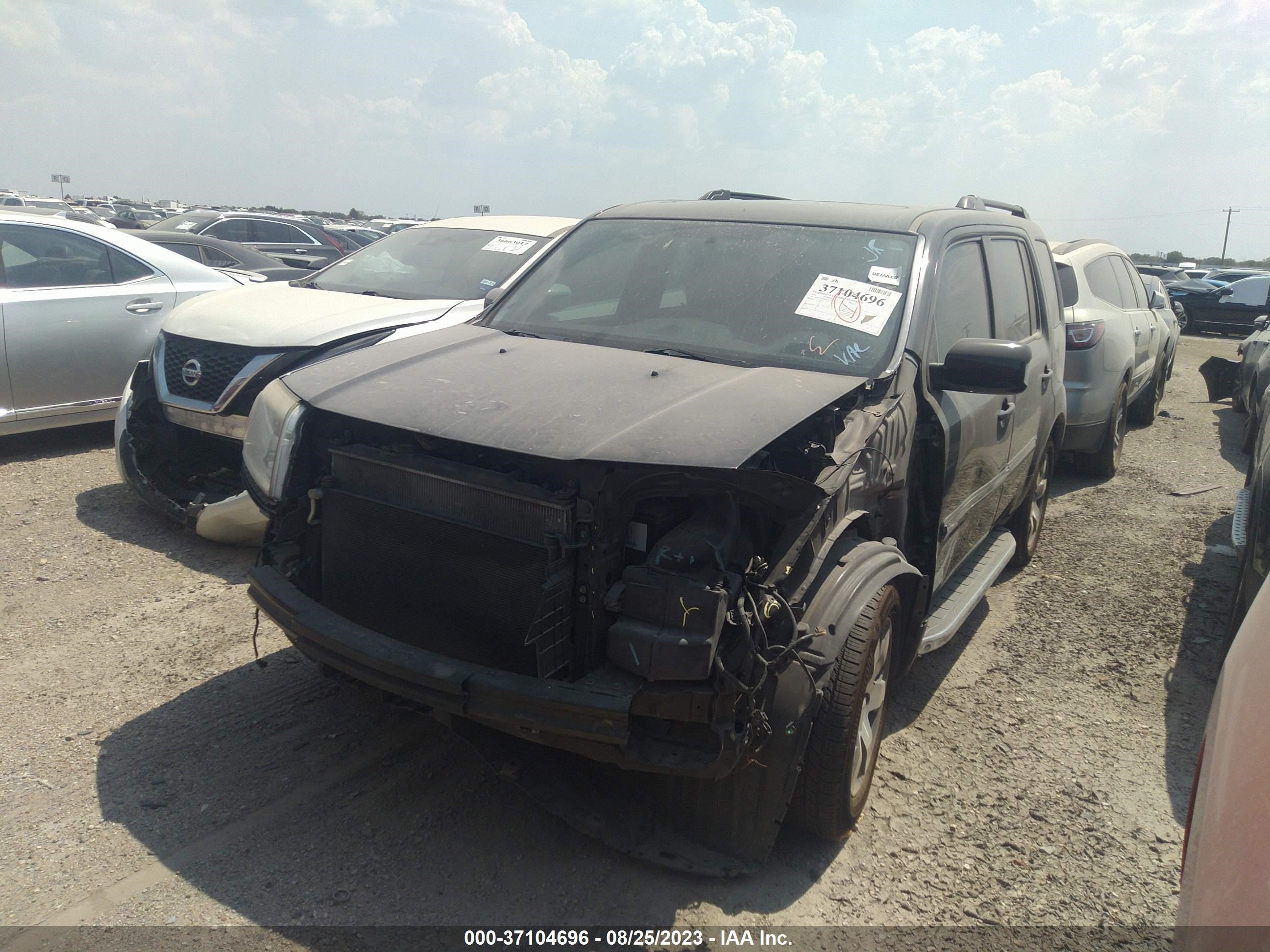 Photo 1 VIN: 5FNYF3H98DB035740 - HONDA PILOT 