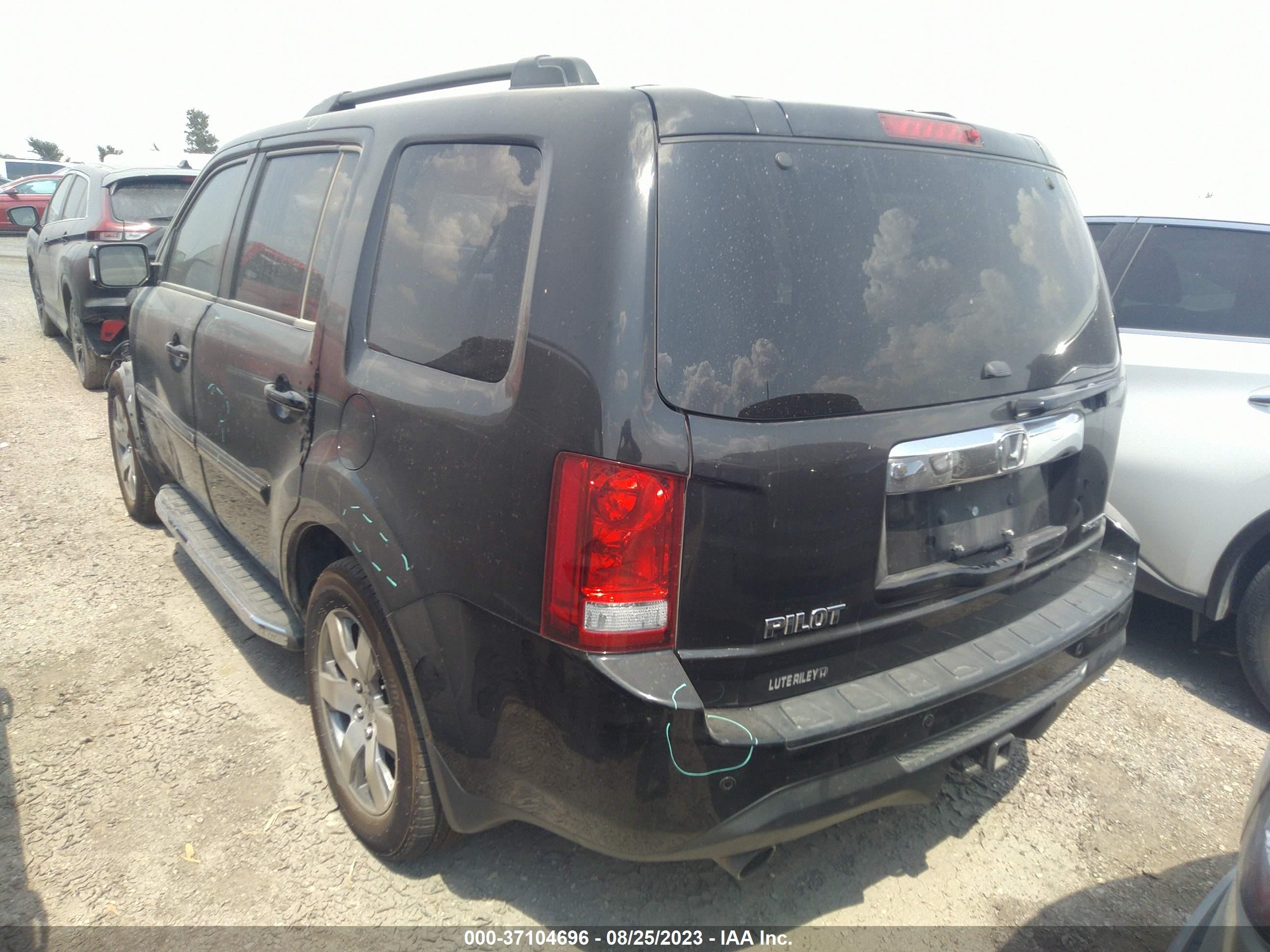 Photo 14 VIN: 5FNYF3H98DB035740 - HONDA PILOT 