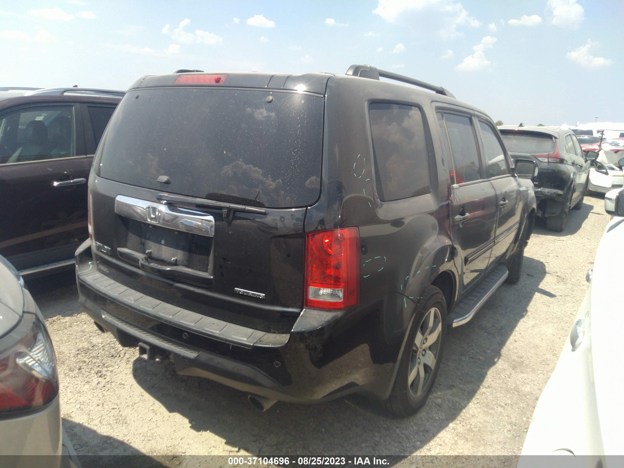 Photo 3 VIN: 5FNYF3H98DB035740 - HONDA PILOT 