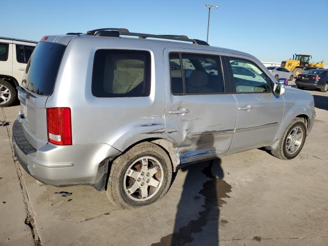 Photo 2 VIN: 5FNYF3H99AB006646 - HONDA PILOT TOUR 