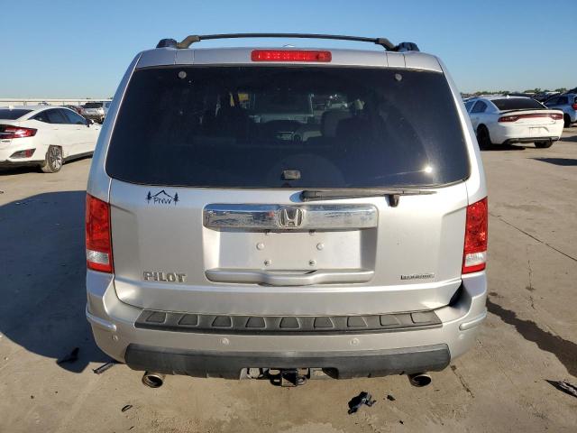 Photo 5 VIN: 5FNYF3H99AB006646 - HONDA PILOT TOUR 