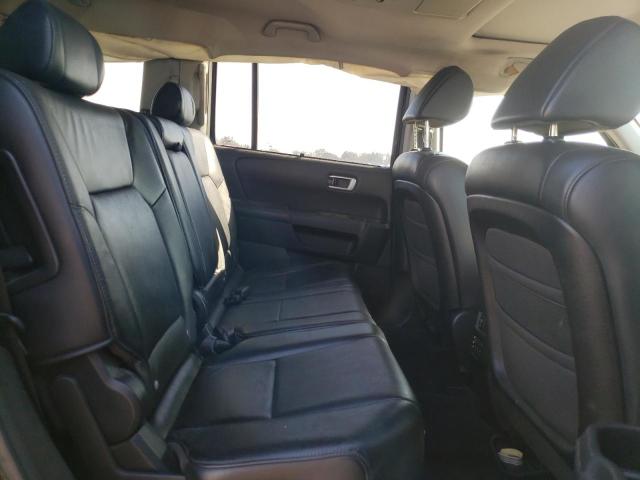 Photo 10 VIN: 5FNYF3H9XAB008633 - HONDA PILOT TOUR 