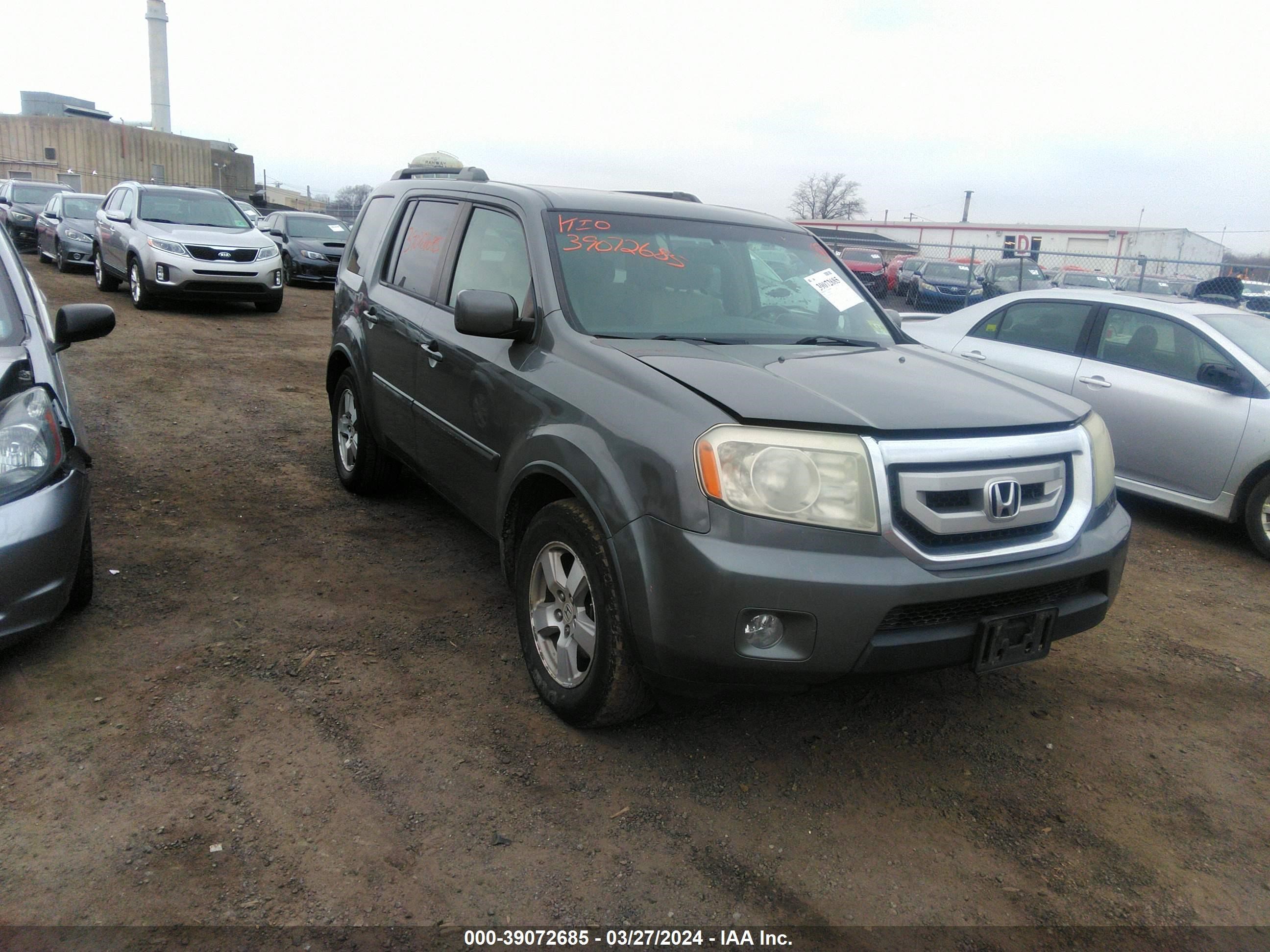 Photo 0 VIN: 5FNYF48449B002008 - HONDA PILOT 