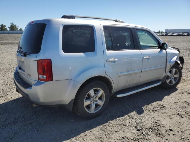 Photo 2 VIN: 5FNYF48519B027814 - HONDA PILOT 