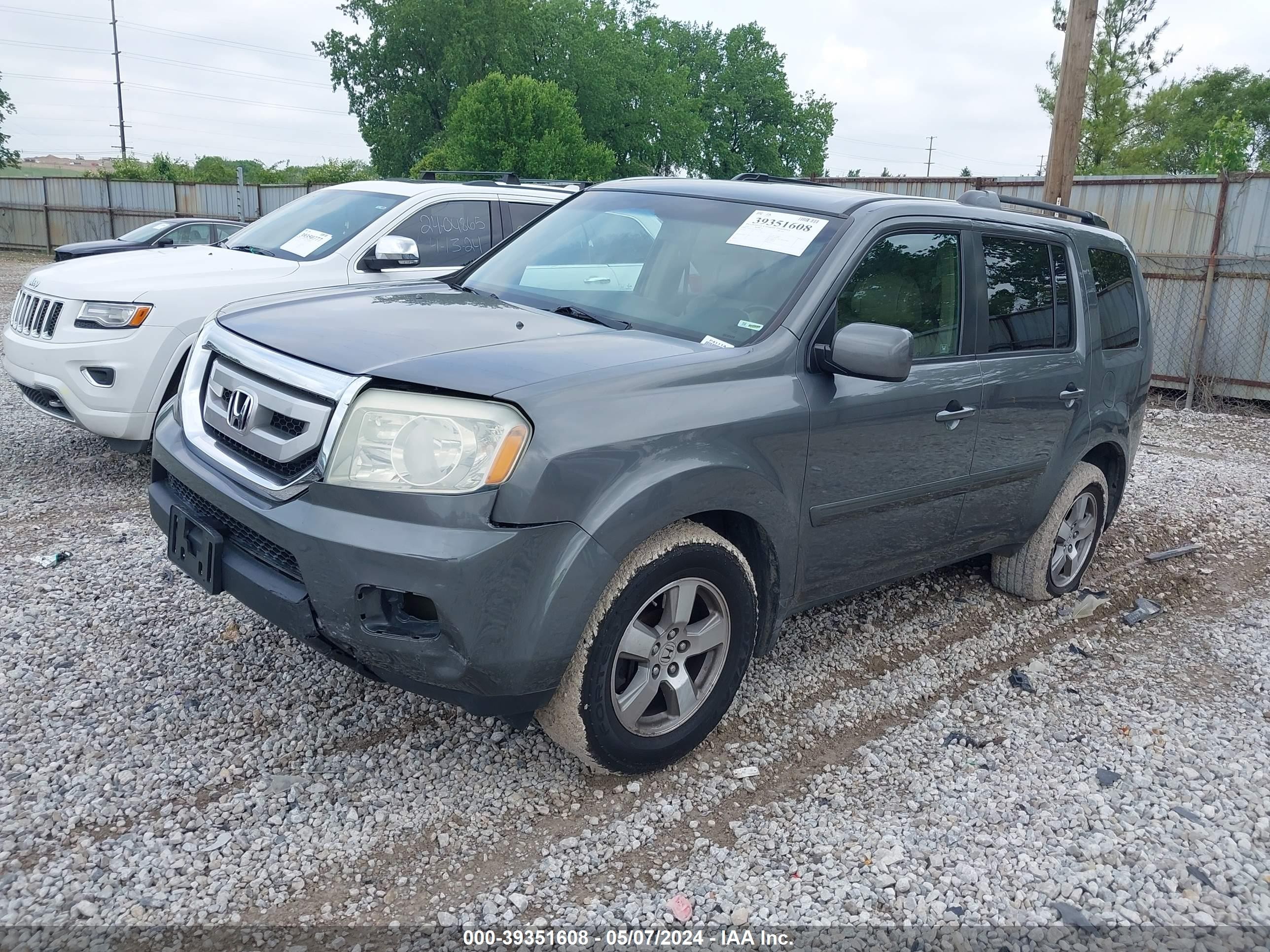 Photo 1 VIN: 5FNYF48519B055287 - HONDA PILOT 