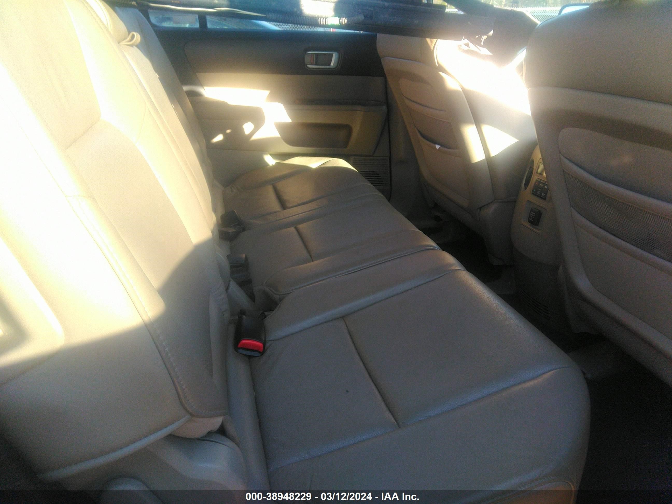 Photo 7 VIN: 5FNYF48579B001900 - HONDA PILOT 