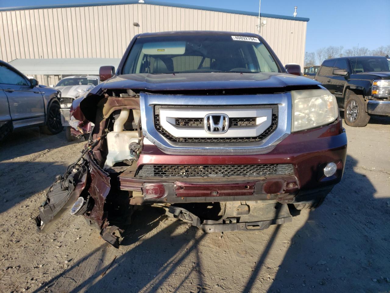 Photo 4 VIN: 5FNYF48599B018424 - HONDA PILOT 