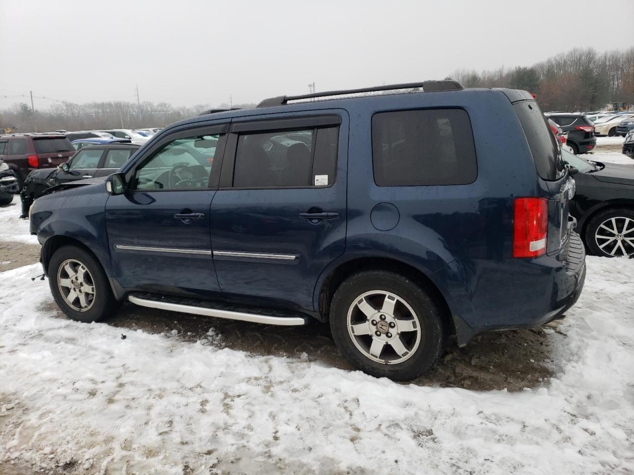 Photo 1 VIN: 5FNYF48989B028557 - HONDA PILOT 