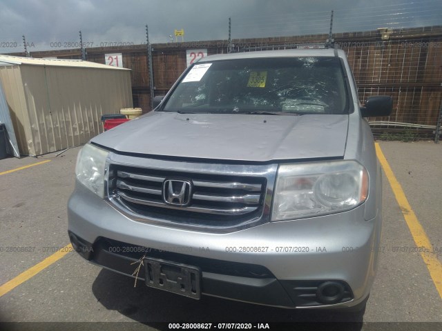 Photo 5 VIN: 5FNYF4H20CB001945 - HONDA PILOT 