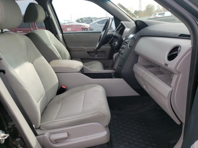 Photo 4 VIN: 5FNYF4H20FB015977 - HONDA PILOT LX 