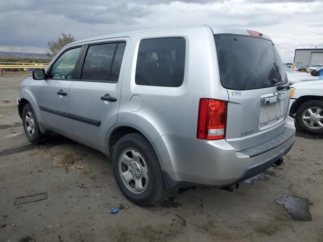 Photo 1 VIN: 5FNYF4H21AB030397 - HONDA PILOT LX 