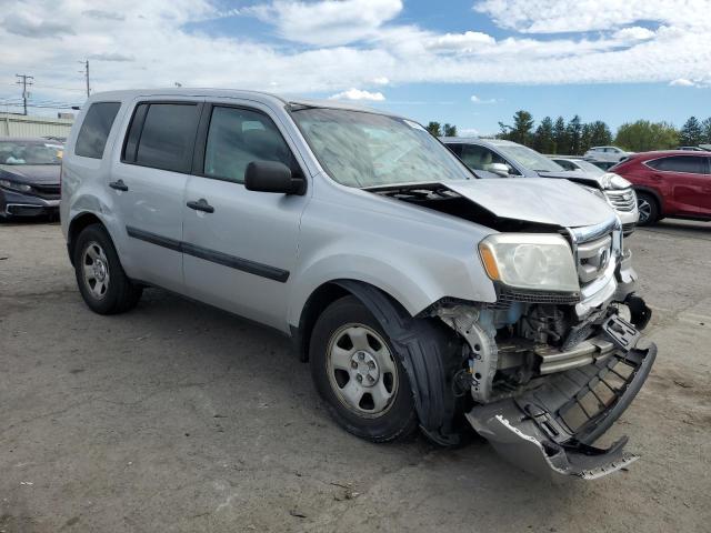 Photo 3 VIN: 5FNYF4H21BB068438 - HONDA PILOT LX 