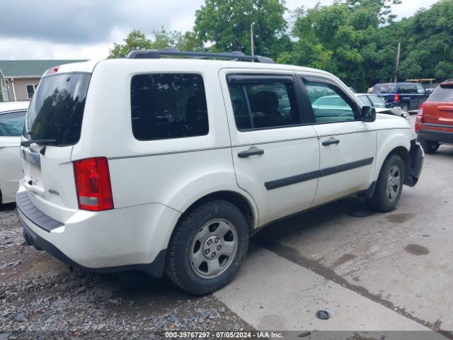 Photo 3 VIN: 5FNYF4H21FB008133 - HONDA PILOT 