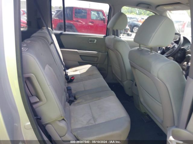 Photo 7 VIN: 5FNYF4H21FB028642 - HONDA PILOT 