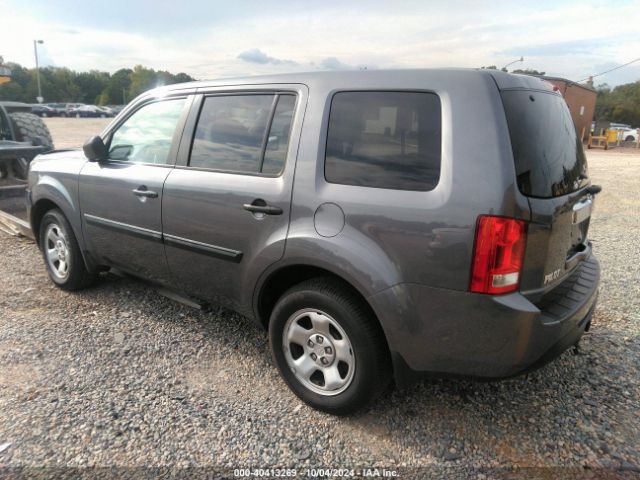 Photo 2 VIN: 5FNYF4H21FB075721 - HONDA PILOT 