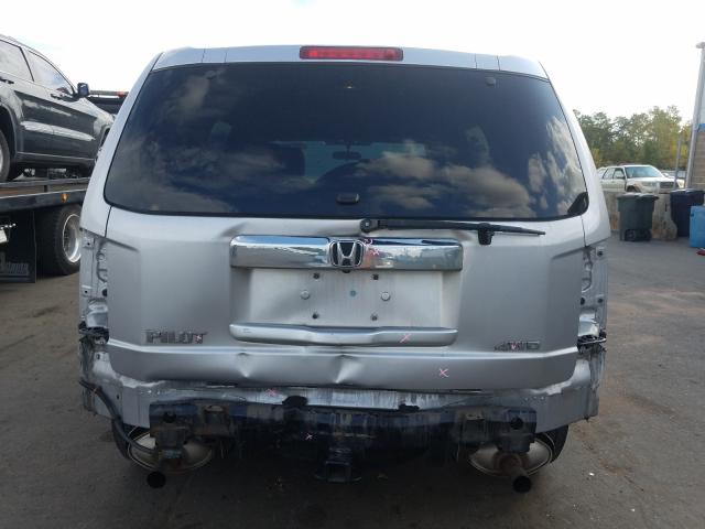 Photo 8 VIN: 5FNYF4H22FB020324 - HONDA PILOT LX 