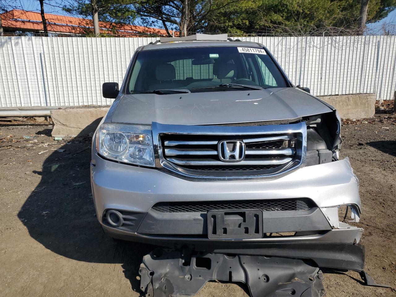 Photo 4 VIN: 5FNYF4H22FB029430 - HONDA PILOT 