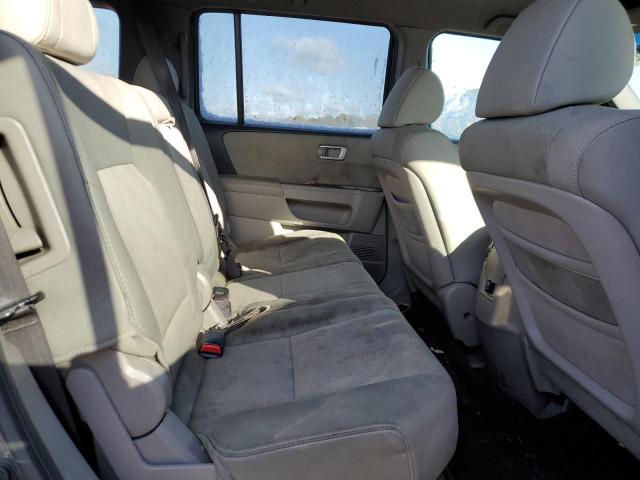 Photo 10 VIN: 5FNYF4H23AB032880 - HONDA PILOT LX 