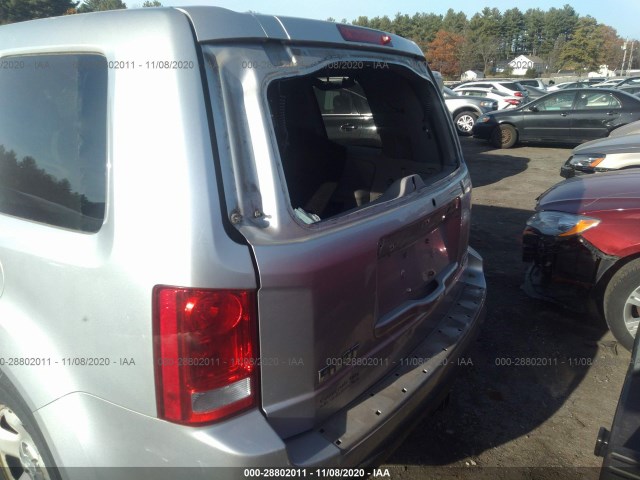 Photo 5 VIN: 5FNYF4H25BB057216 - HONDA PILOT 