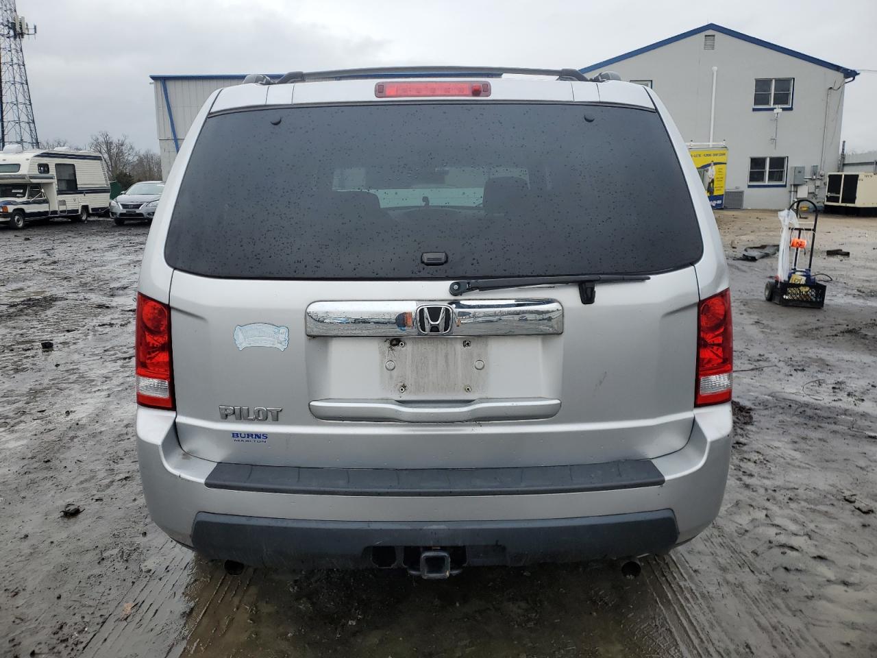 Photo 5 VIN: 5FNYF4H25BB064148 - HONDA PILOT 