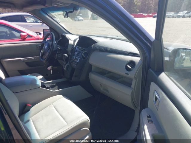 Photo 4 VIN: 5FNYF4H25FB062499 - HONDA PILOT 