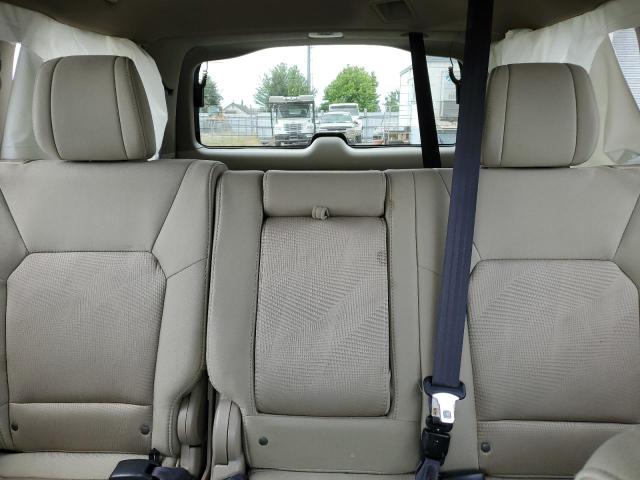 Photo 9 VIN: 5FNYF4H26FB008239 - HONDA PILOT LX 