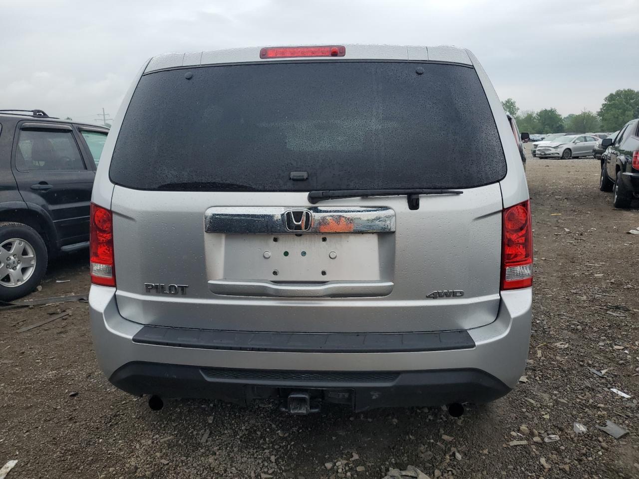 Photo 5 VIN: 5FNYF4H27EB033794 - HONDA PILOT 