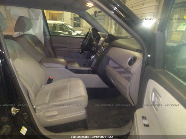 Photo 4 VIN: 5FNYF4H27FB068689 - HONDA PILOT 