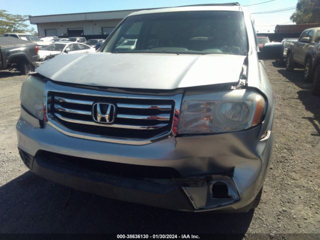 Photo 5 VIN: 5FNYF4H2XFB019860 - HONDA PILOT 