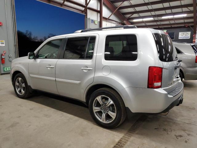 Photo 1 VIN: 5FNYF4H30FB007998 - HONDA PILOT SE 