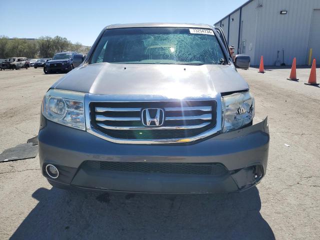 Photo 4 VIN: 5FNYF4H30FB014370 - HONDA PILOT SE 