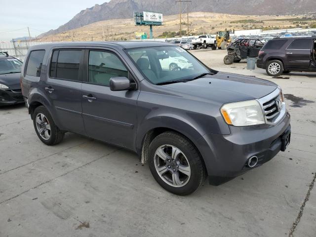 Photo 3 VIN: 5FNYF4H31FB054313 - HONDA PILOT SE 