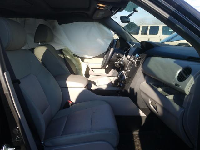 Photo 4 VIN: 5FNYF4H31FB076599 - HONDA PILOT SE 