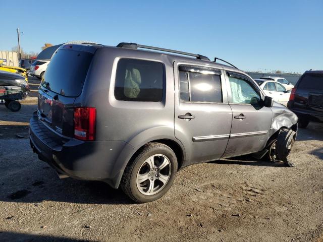 Photo 2 VIN: 5FNYF4H31FB077851 - HONDA PILOT SE 