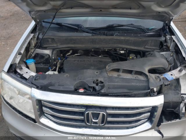 Photo 9 VIN: 5FNYF4H33FB077141 - HONDA PILOT 