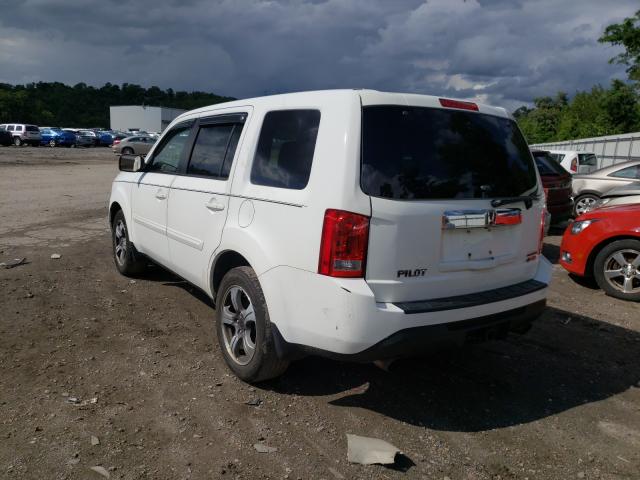 Photo 2 VIN: 5FNYF4H34FB007468 - HONDA PILOT SE 