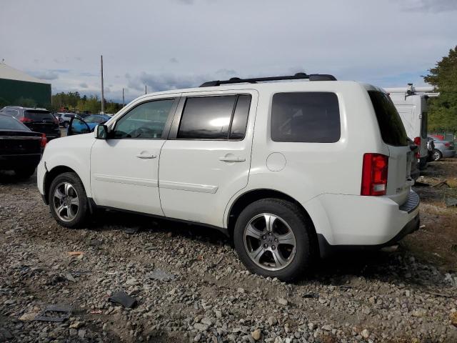 Photo 1 VIN: 5FNYF4H34FB048800 - HONDA PILOT SE 